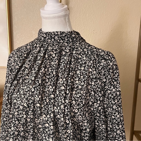 HATCH NWT The Athena Top Maternity Mock Neck Top Size 0 in Black Blossom - Picture 3 of 9